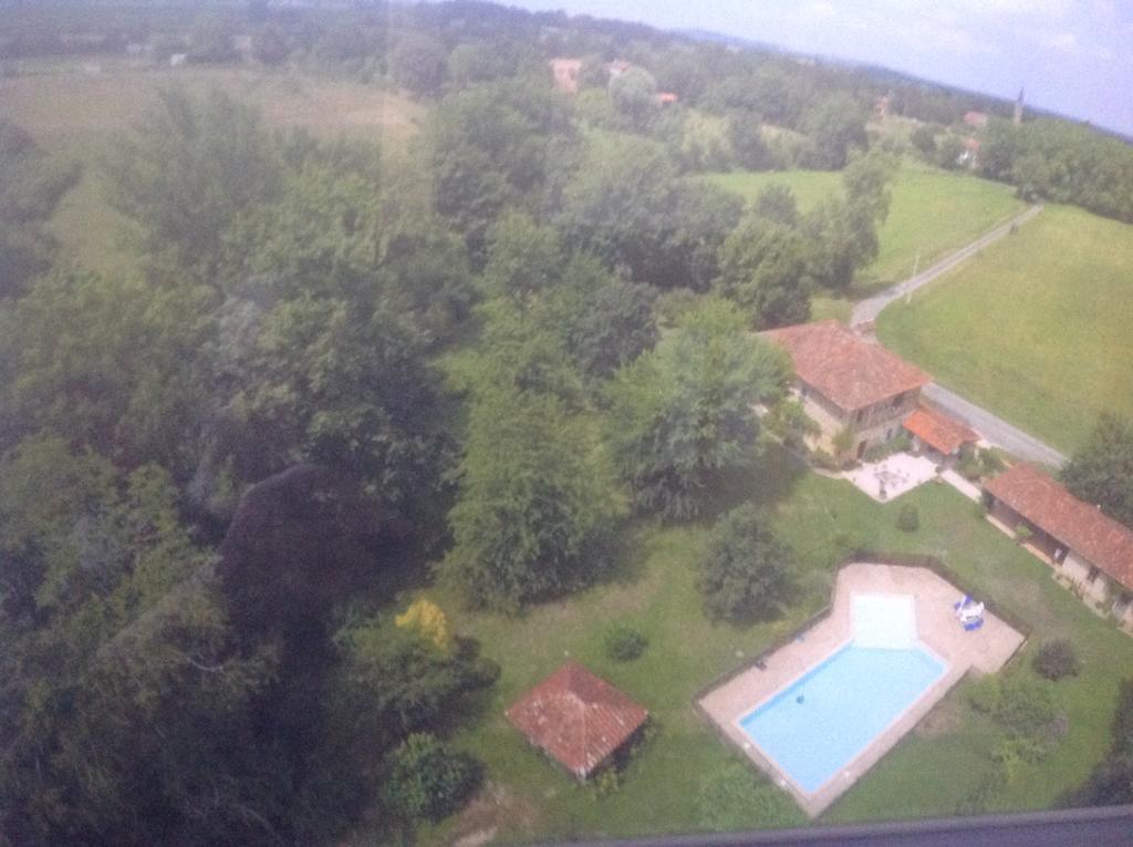 Les Tournesols Villa Sariac-Magnoac Exterior photo